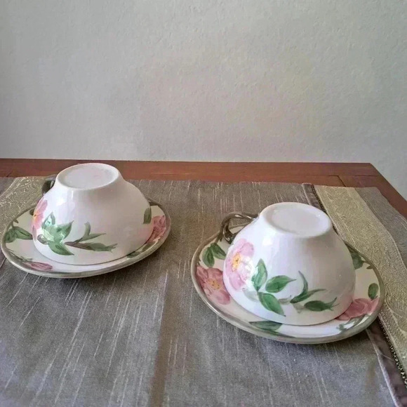 Cups and saucers set Franciscan Desert rose china - Picture 9 of 9